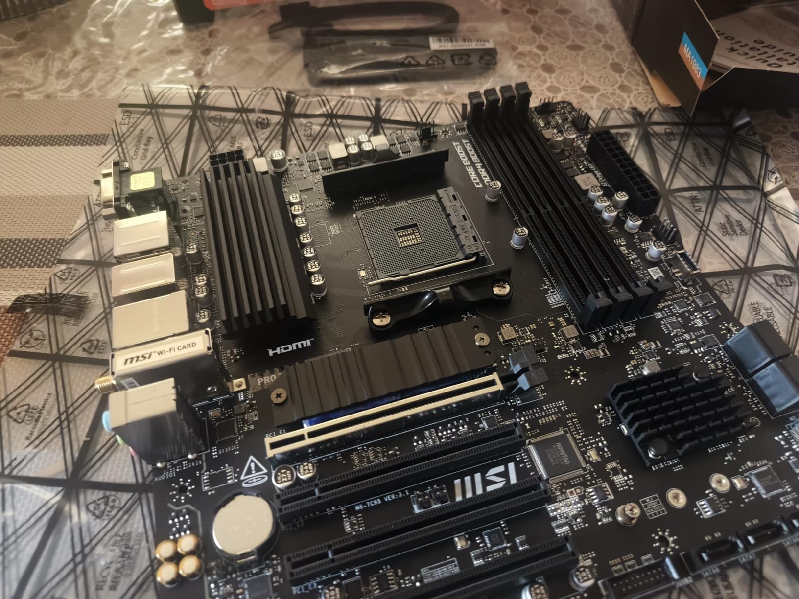 MSI PRO B550M-VC WiFi ProSeries Motherboard (AMD Ryzen 5000 Series, AM4, DDR4, PCIe 4.0, SATA 6Gb/s, M.2, USB 3.2 Gen 2, HDMI/DP, Wi-Fi 6E, Bluetooth 5.2, mATX) Customer Review MSI PRO B550M-VC WiFi ProSeries Motherboard (AMD Ryzen 5000 Series, AM4, DDR4, PCIe 4.0, SATA 6Gb/s, M.2, USB 3.2 Gen 2, HDMI/DP, Wi-Fi 6E, Bluetooth 5.2, mATX) - Customer Photo 2