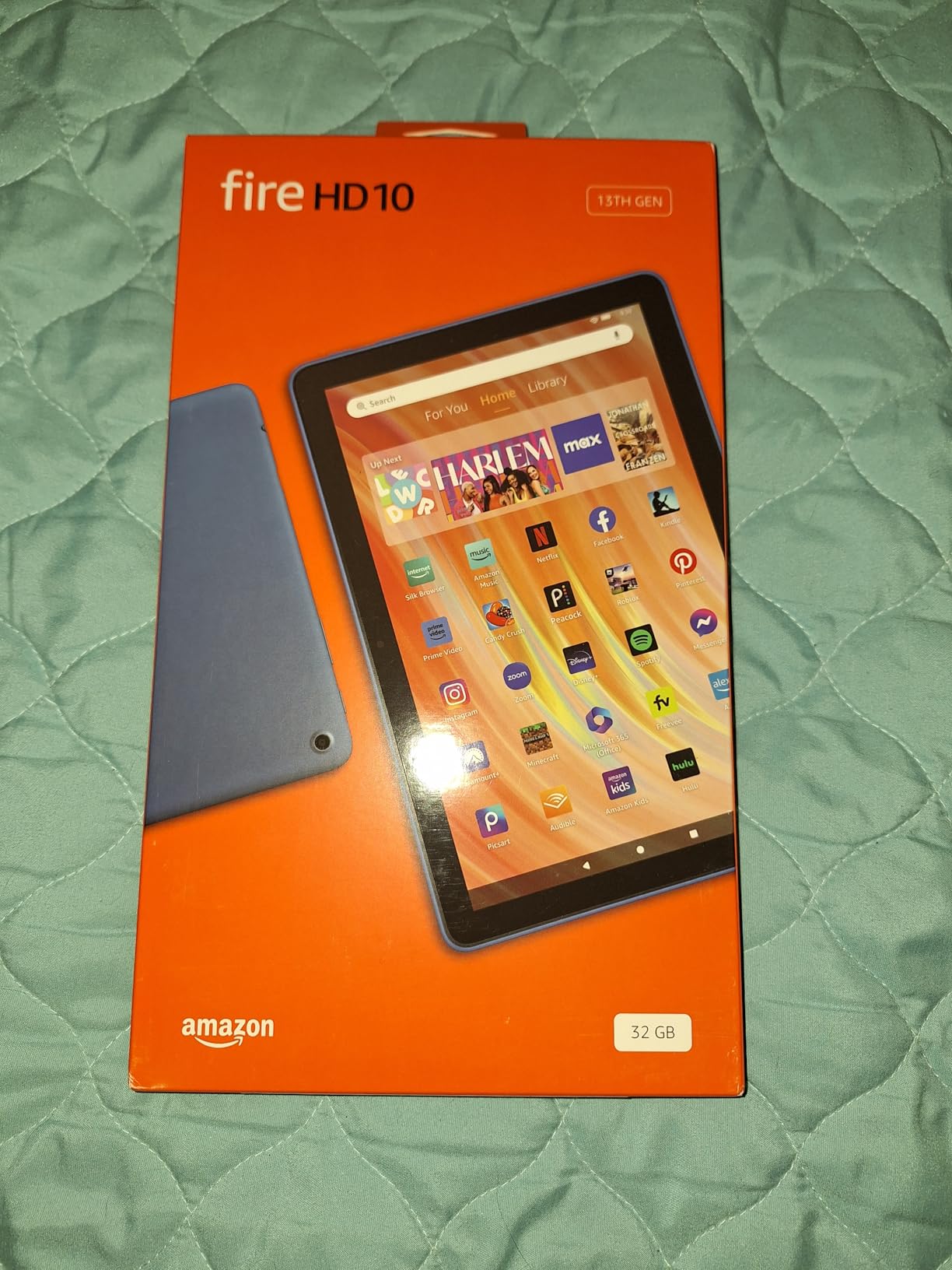 Amazon Fire HD 10 tablet, built for relaxation, 10.1 Amazon Fire HD 10 tablet, built for relaxation, 10.1