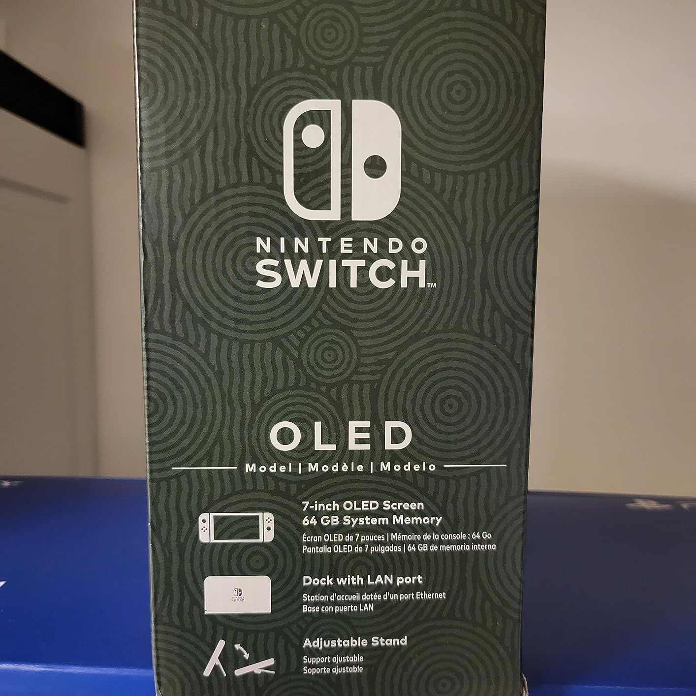 Nintendo Switch – OLED Model - The Legend of Zelda: Tears of the Kingdom Edition Customer Review Nintendo Switch – OLED Model - The Legend of Zelda: Tears of the Kingdom Edition - Customer Photo 4