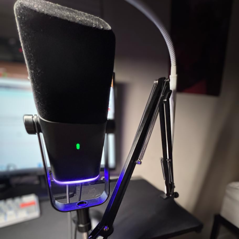 FIFINE XLR/USB Gaming Microphone Set, Dynamic PC Mic for Streaming Podcasting, Computer RGB Mic Kit with Boom Arm Stand, Mute Button, Headphones Jack, for Recording Vocal Voice-Over-AmpliGame AM8T - Customer Photo 4
