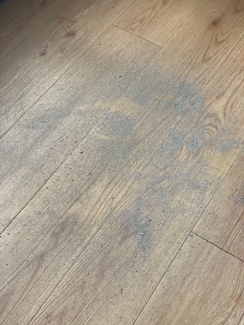 LEVOIT Cordless Vacuum Cleaner, Stick Vac with Tangle-Resistant Design, Up to 50 Minutes, Powerful Suction, Rechargeable, Lightweight, and Versatile for Carpet, Hard Floor, Pet Hair, LVAC-200 - Customer Photo 5