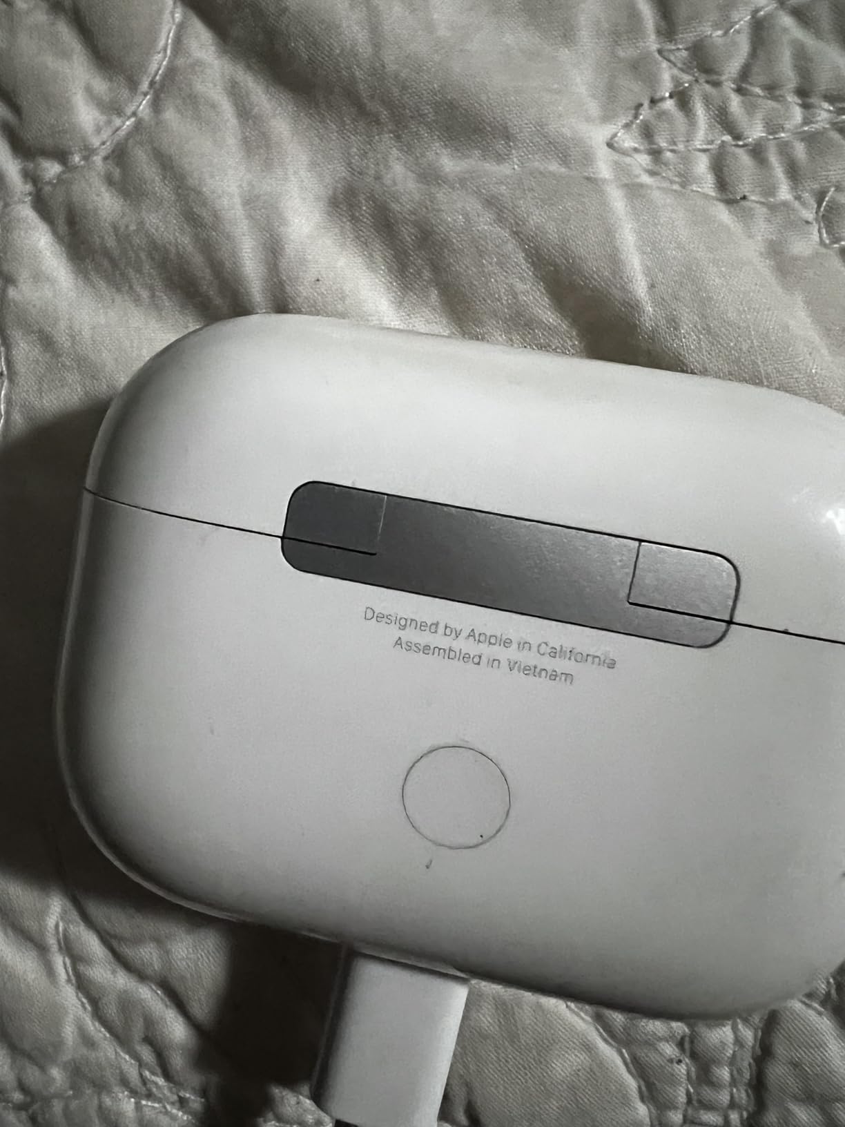 Apple AirPods Pro (2nd generation) with MagSafe Charging Case (USB-C) (Renewed) - Customer Photo 5