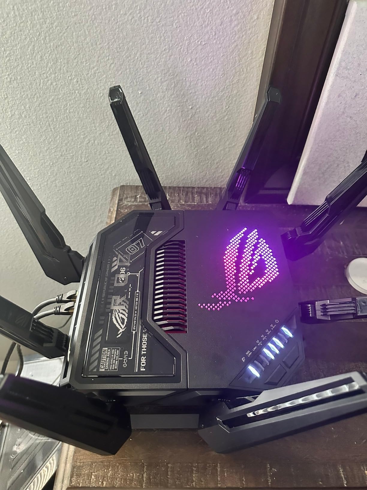 ASUS ROG Rapture GT-BE98 PRO First Quad-Band WiFi 7 Gaming Router supports 320MHz, Dual 10G Port, Triple-level Game Acceleration, Mobile Game Mode, Subscription-Free Security, AiMesh, and VPN features - Customer Photo 3
