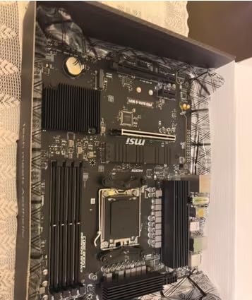 MSI PRO B650-S WiFi ProSeries Motherboard (AMD Ryzen 9000/8000/7000 Series Processors, AM5, DDR5, PCIe 4.0, M.2 Slots, SATA 6Gb/s, USB 3.2 Gen 2, HDMI/DP, Wi-Fi 6E, Bluetooth 5.3, 2.5Gbps LAN, ATX) - Customer Photo 1