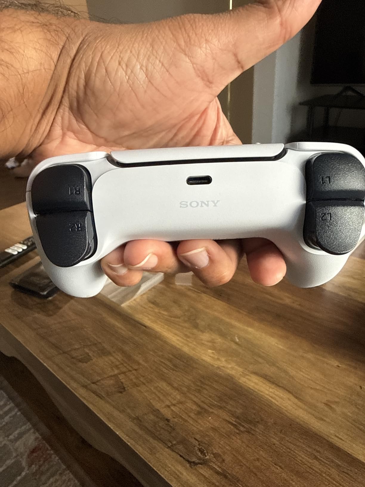 PlayStation DualSense Wireless Controller - Midnight Black customer photo 2