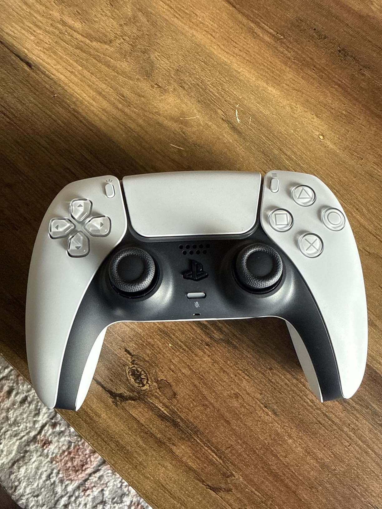 PlayStation DualSense® Wireless Controller - White Customer Review PlayStation DualSense® Wireless Controller - White - Customer Photo 3