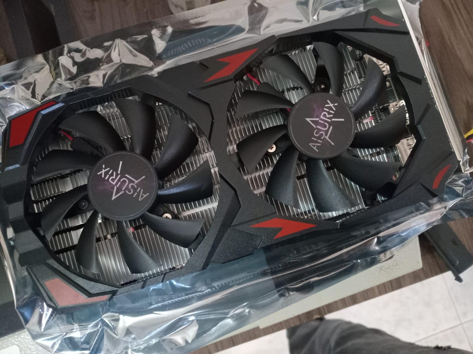 AISURIX RX 580 Graphics Card, 2048SP, Real 8GB, GDDR5, 256 Bit, Pc Gaming Video Card, 2XDP, HDMI, PCI Express 3.0 with Freeze Fan Stop for Desktop Computer Gaming Gpu Customer Review AISURIX RX 580 Graphics Card, 2048SP, Real 8GB, GDDR5, 256 Bit, Pc Gaming Video Card, 2XDP, HDMI, PCI Express 3.0 with Freeze Fan Stop for Desktop Computer Gaming Gpu - Customer Photo 3