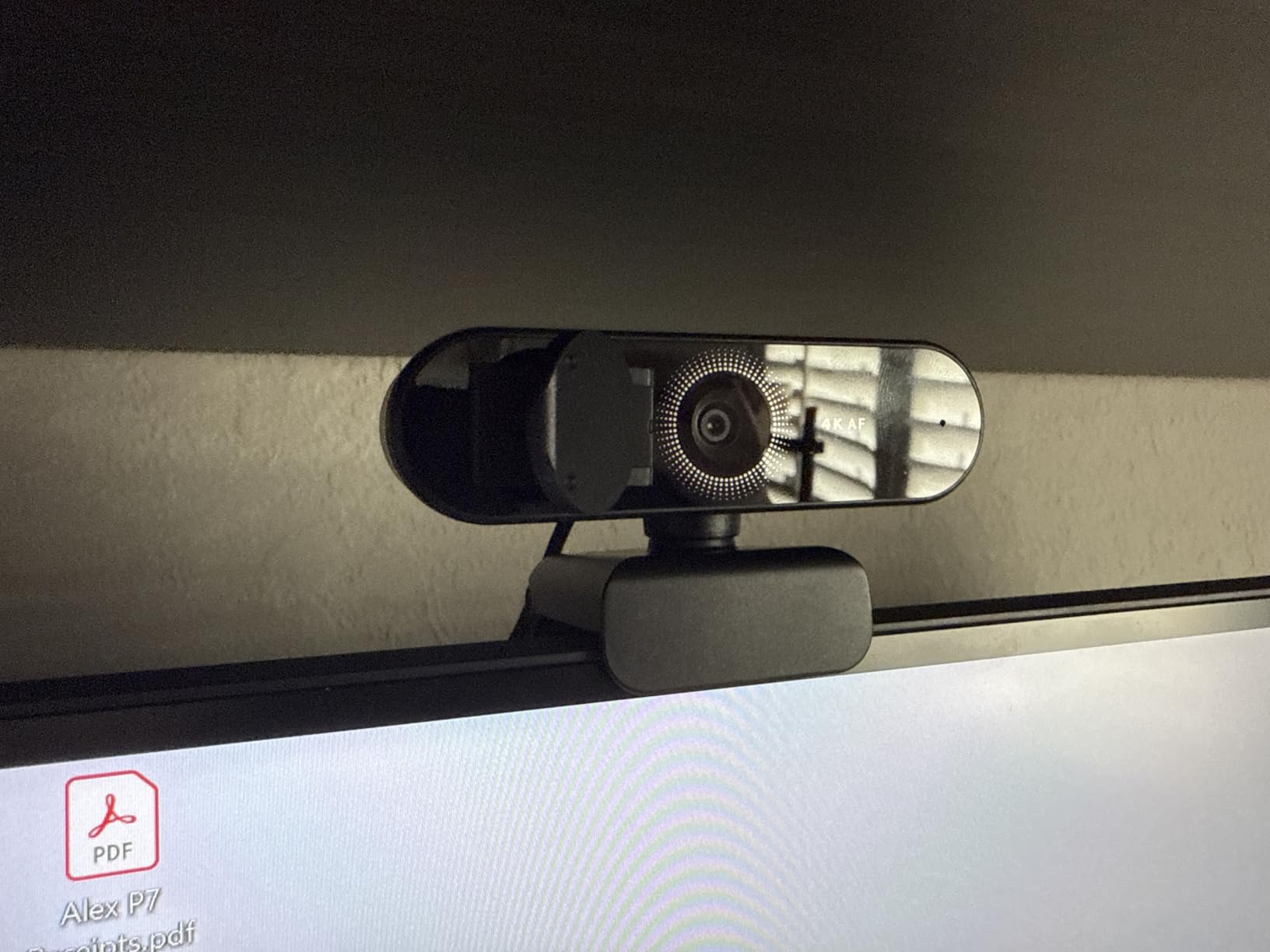 EMEET NOVA 4K Webcam for PC - Ultra 4K HD, PDAF Autofocus, Dual Noise-Cancelling Mics, 73° FOV, Auto Light Correction, USB-A, Privacy Cover, Ideal for High-End Business Meetings&Live Streaming - Customer Photo 2