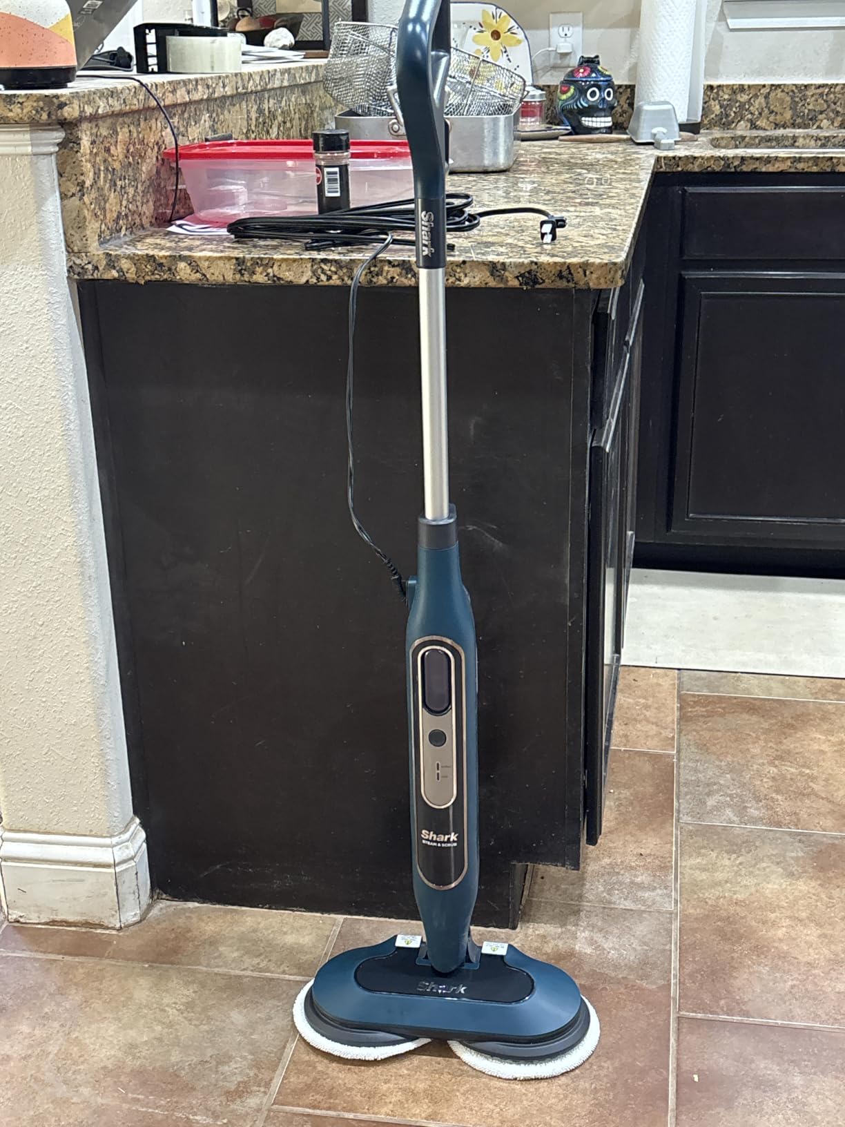 Shark Steam & Scrub Steam Mop, All-in-One Scrubbing and Sanitizing Hard Floor Cleaner, LED Headlights, 4 Dirt Grip Soft Scrub Pads Included, XL Water Tank, Swivel Steering, Hawaiian Grey, S8001 - Customer Photo 4