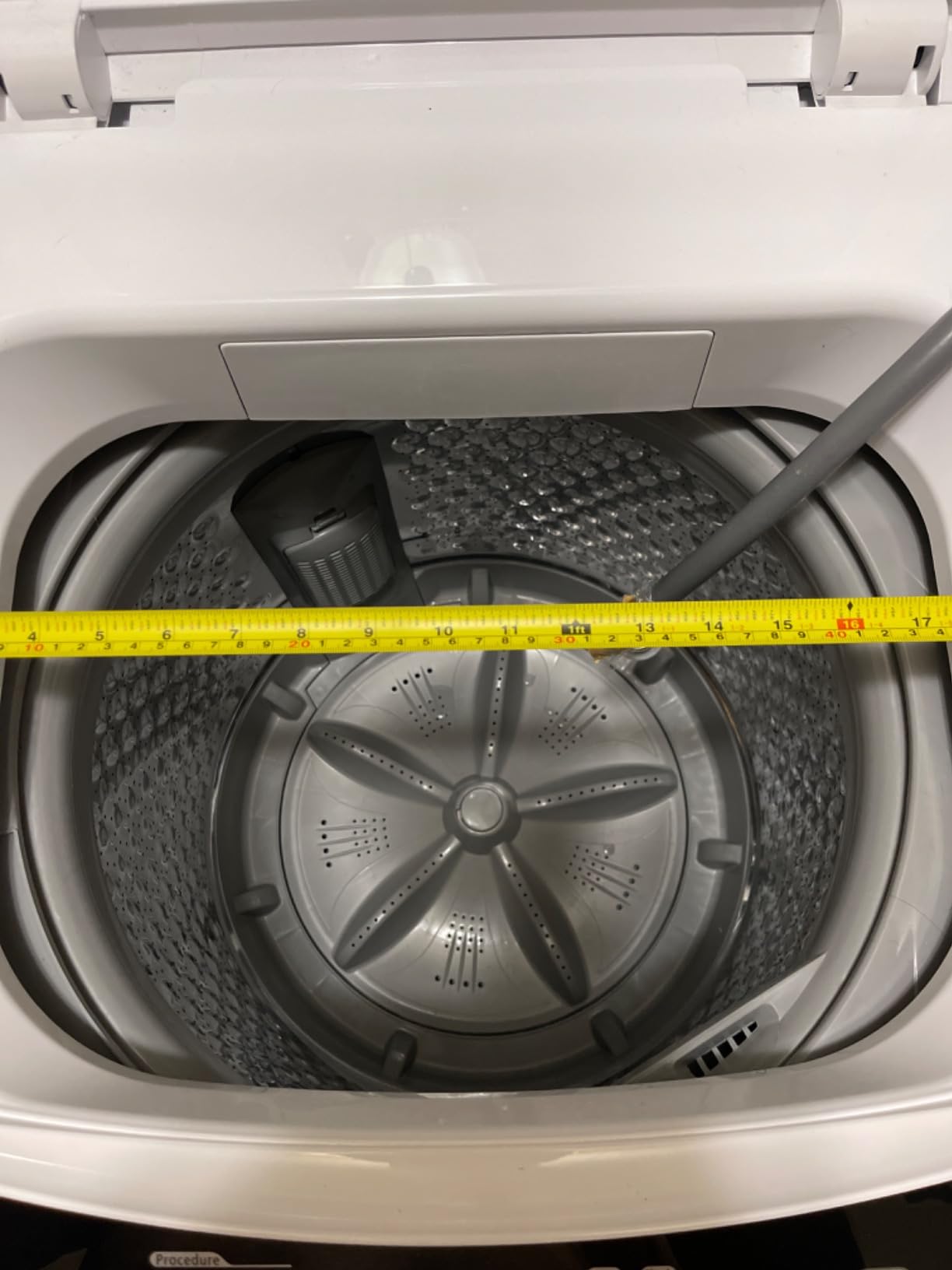 BLACK+DECKER 4.5 Cu. Ft. Front Load Washer, Full Size Washing Machine with 12 Cycles, ENERGY STAR certified Washer Machine, Hot & Cold Inlet Hoses, LED Display, 120V, BFLW45M, White customer photo 2
