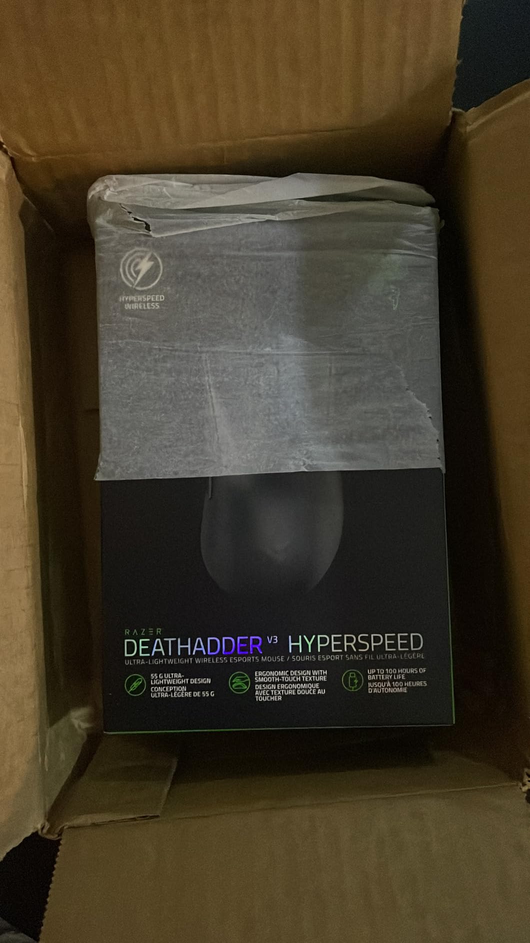Razer DeathAdder V3 HyperSpeed Wireless Gaming Mouse: 55g Lightweight - USB C Charging - Up to 100 Hr Battery - Advanced 26K Optical Sensor - Gen-3 Optical Switches - 8 Programmable Controls - Black customer photo 2