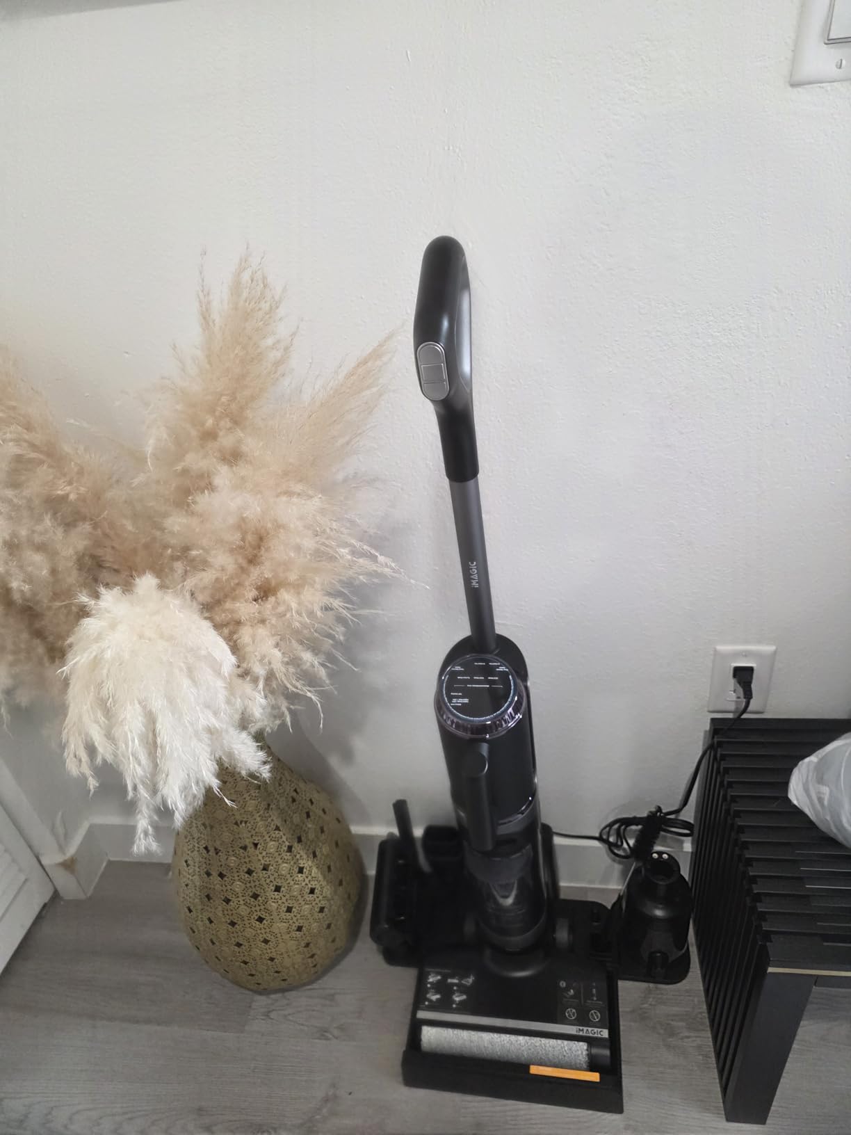 IMAGIC M3 Wet Dry Vacuum Cleaner, Cordless Vacuum Mop All in One for Hard Floors, Lightweight Floor Cleaner for Sticky Messes with Edge Cleaning, Self-Cleaning and Hot Air Drying, White - Customer Photo 1