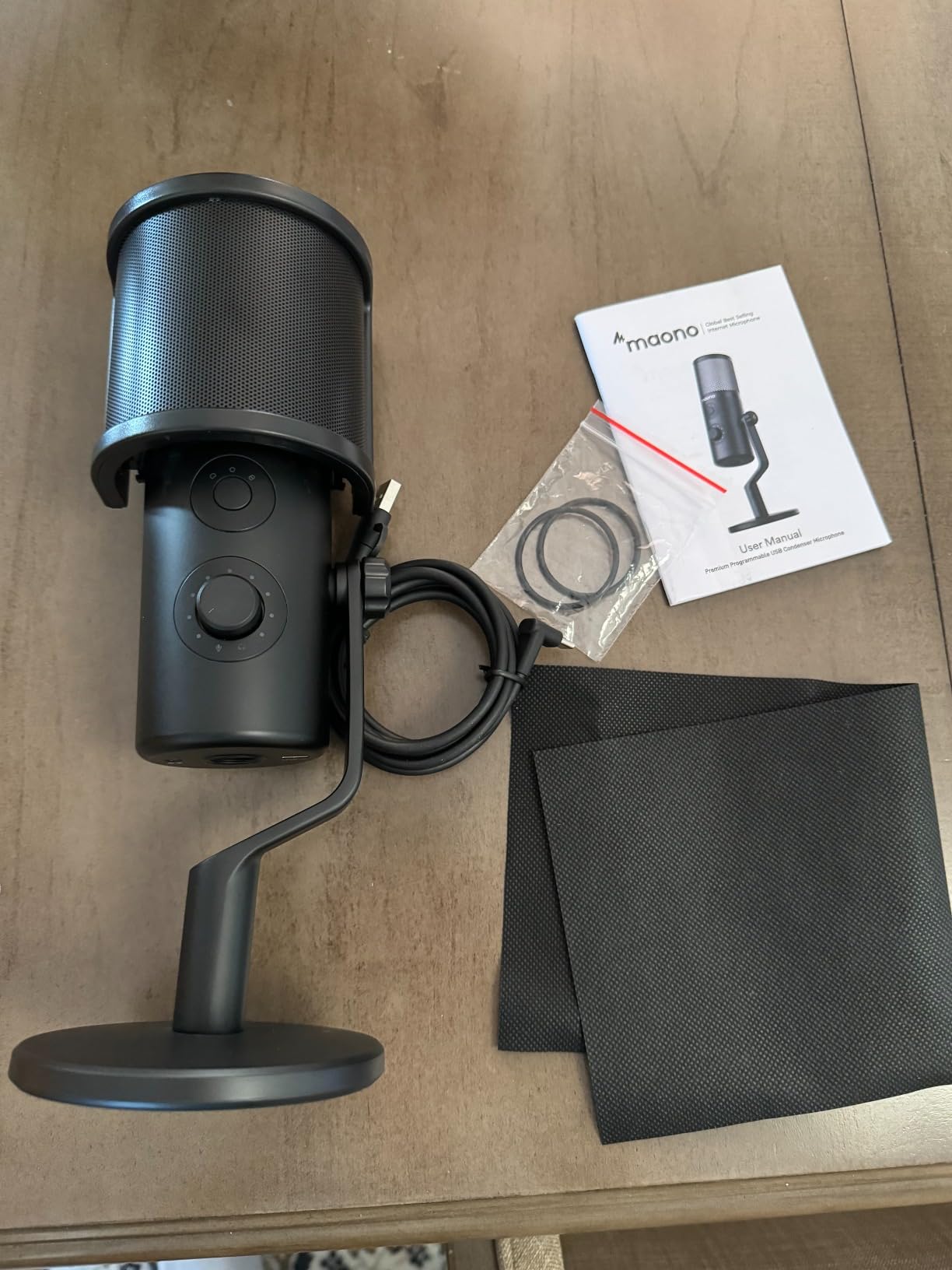 MAONO USB Microphone for Gaming Streaming, Podcast Condenser mic with 3 Polar Patterns Software for Twitch TikTok YouTube Discord, Profession Studio Recording Mic for Computer PC Mac PS5 PS4, DM50 - Customer Photo 1