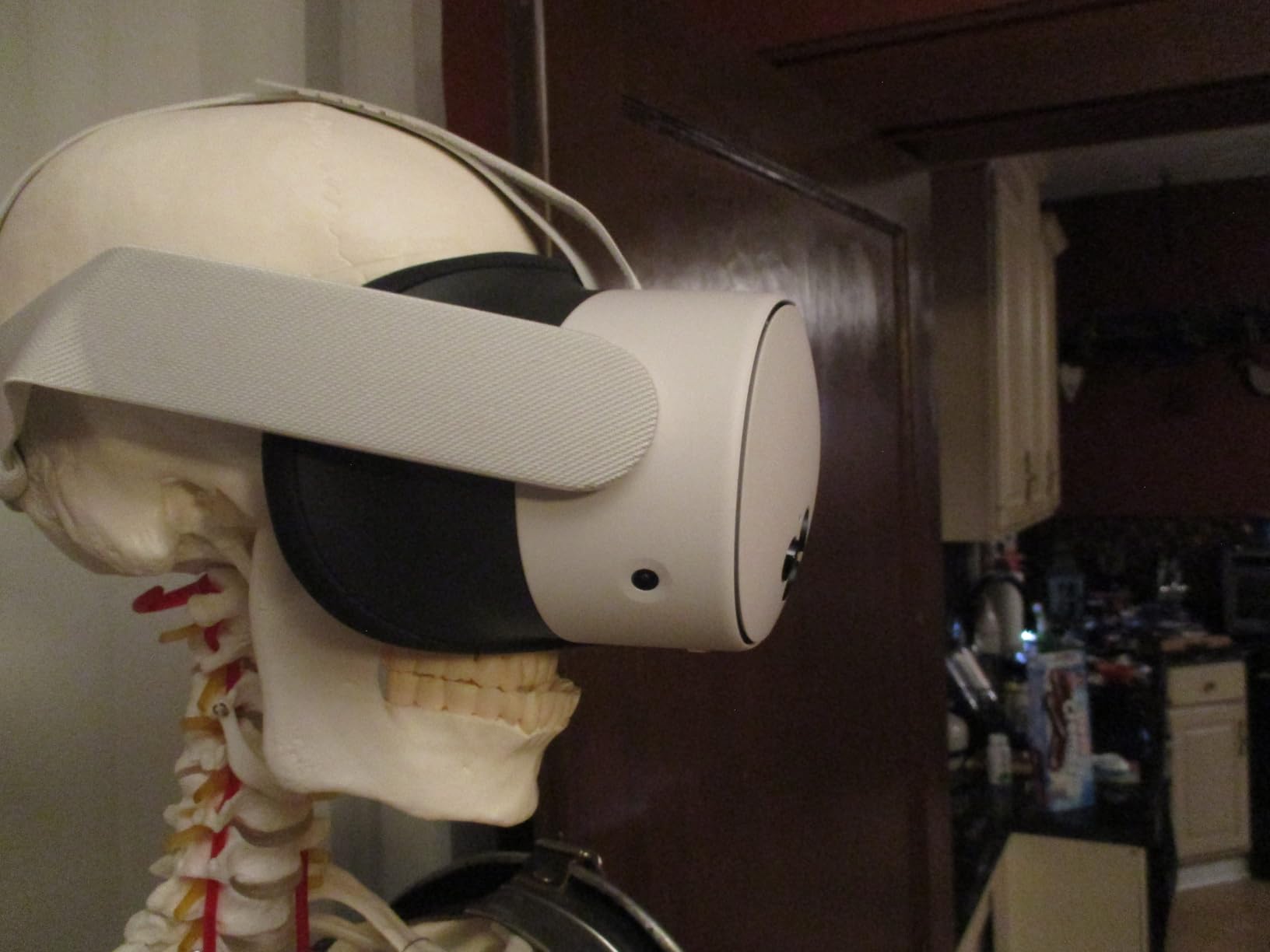 Meta Quest 3S 256GB | VR Headset — Thirty-Three Percent More Memory — 2X Graphical Processing Power — Virtual Reality Without Wires — Access to 40+ Games with a 3-Month Trial of Meta Horizon+ Included Customer Review Meta Quest 3S 256GB | VR Headset — Thirty-Three Percent More Memory — 2X Graphical Processing Power — Virtual Reality Without Wires — Access to 40+ Games with a 3-Month Trial of Meta Horizon+ Included - Customer Photo 3