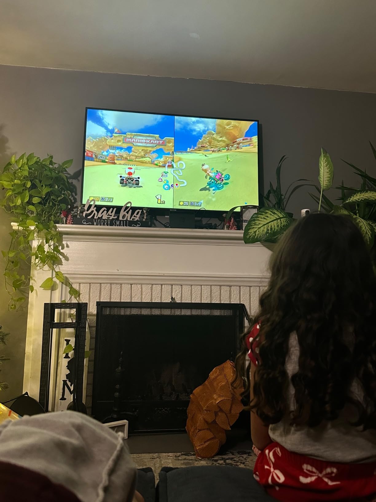 Nintendo Switch™ - Mario Kart™ 8 Deluxe Bundle - Customer Photo 3