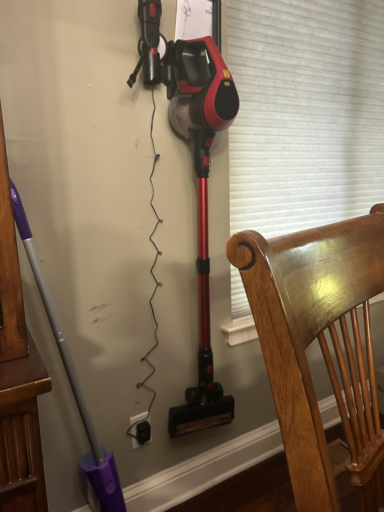 BSNAW Cordless Vacuum for Home - Powerful Stick Vacuum, LED Display Screen, 8 in 1 Vacuum Cordless Rechargeable with Removable Battery, Up to 45Mins, Wireless Stick Vacuum for Hard Floor, Carpet - Customer Photo 4