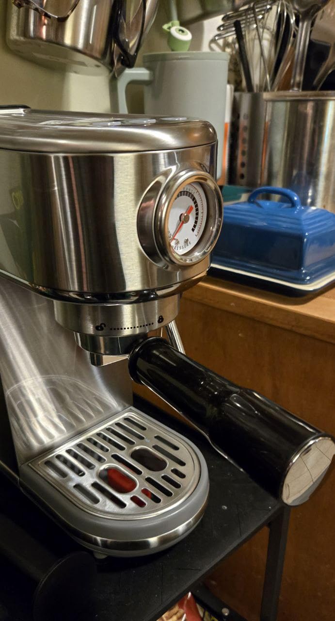 Espresso Machine with Milk Frother, 20 Bar Pressure Espresso Maker, with 44OZ Removable Tank customer photo 1