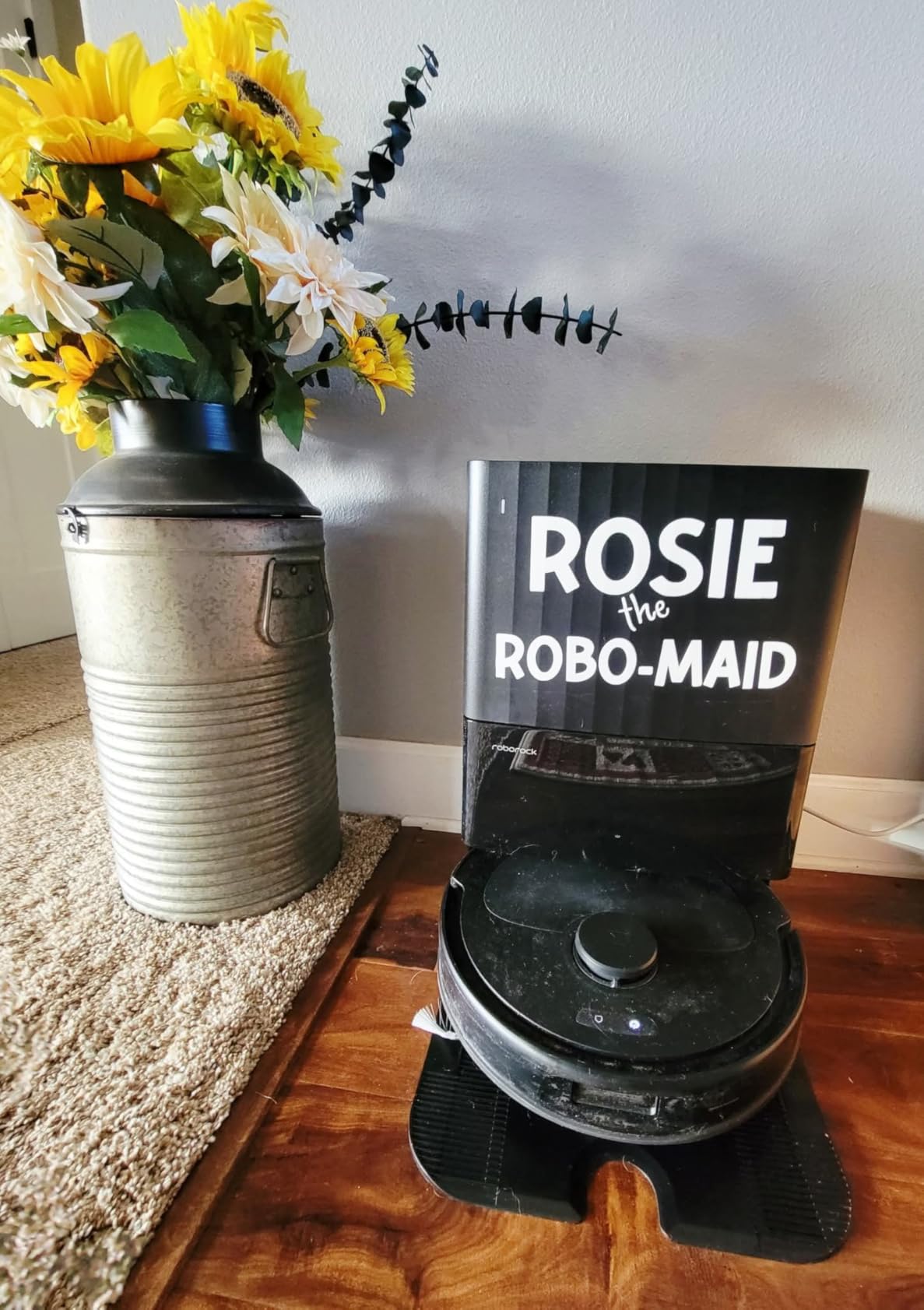 roborock Qrevo Series Robot Vacuum and Mop, 8000Pa Suction, Upgraded from Qrevo S, Anti-Tangle Brushes, Smart Obstacle Avoidance, Auto Mop Washing, All-in-One Dock, 200RPM Spinning Mops, Black(QV 35A) - Customer Photo 2