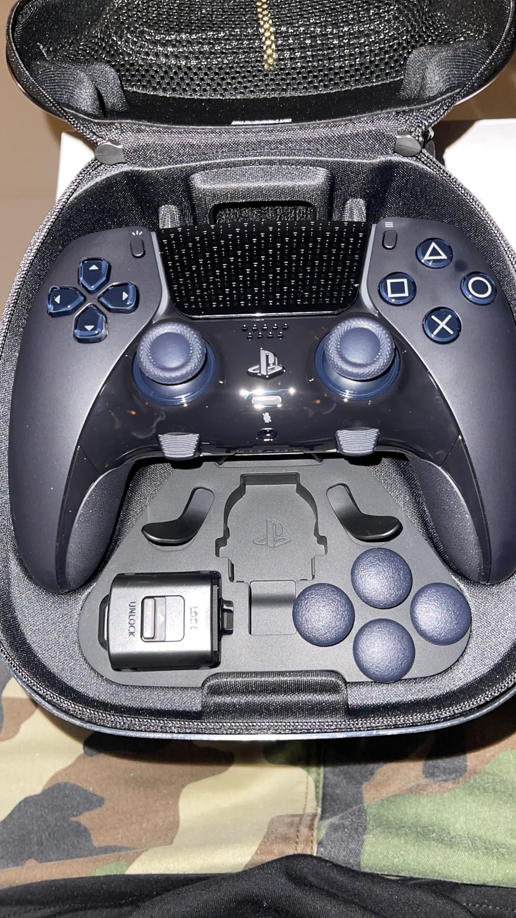 PlayStation DualSense Edge Wireless Controller - Midnight Black customer photo 1
