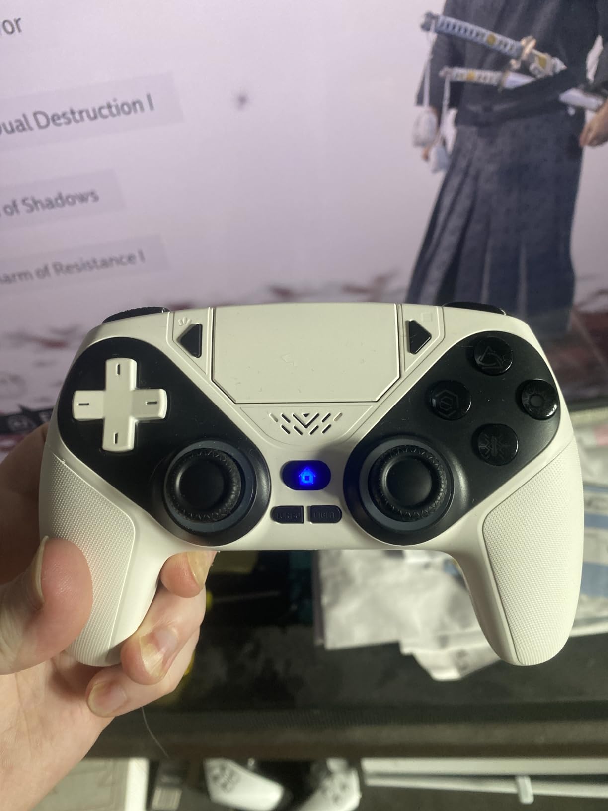 Gamrombo LED Wireless Controller for PS5, Compatible with PS5 Pro/Slim/PC, Dual Vibration, Macro/Turbo Function, 3.5mm Audio Jack, 6-Axis Motion Contro Gamepad with Speaker(White) Customer Review Gamrombo LED Wireless Controller for PS5, Compatible with PS5 Pro/Slim/PC, Dual Vibration, Macro/Turbo Function, 3.5mm Audio Jack, 6-Axis Motion Contro Gamepad with Speaker(White) - Customer Photo 1