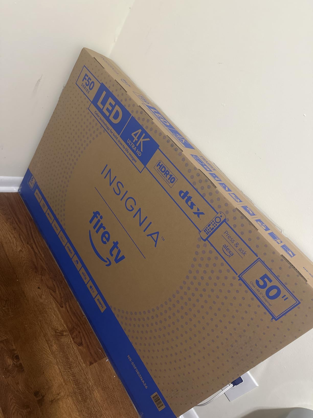 55-inch Class F50 Series LED 4K UHD Smart Fire TV with Alexa Voice Remote (NS-55F501NA26) customer photo 2