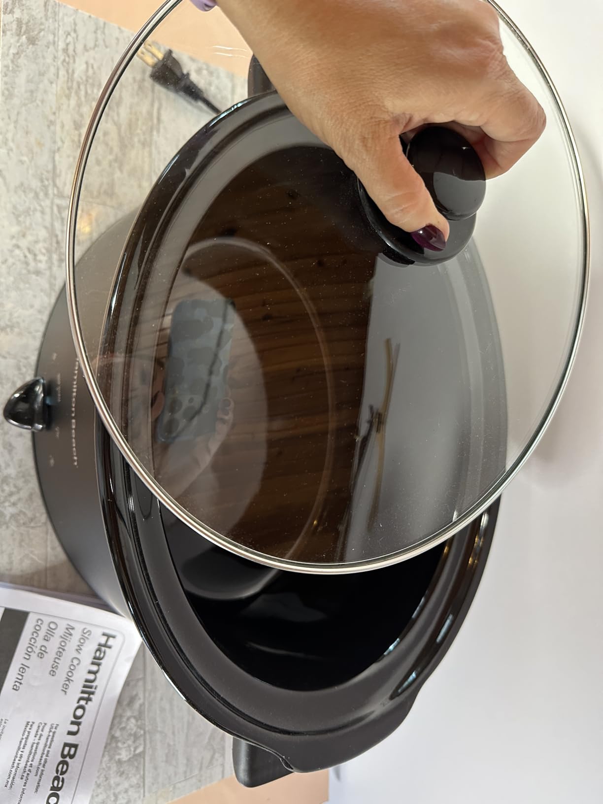 Hamilton Beach 6 Quart Slow Cooker with Space-Saving Folding Handles, 3 Heat Settings, Dishwasher Safe Stoneware Crock and Glass Lid, Black (33664) - Customer Photo 2