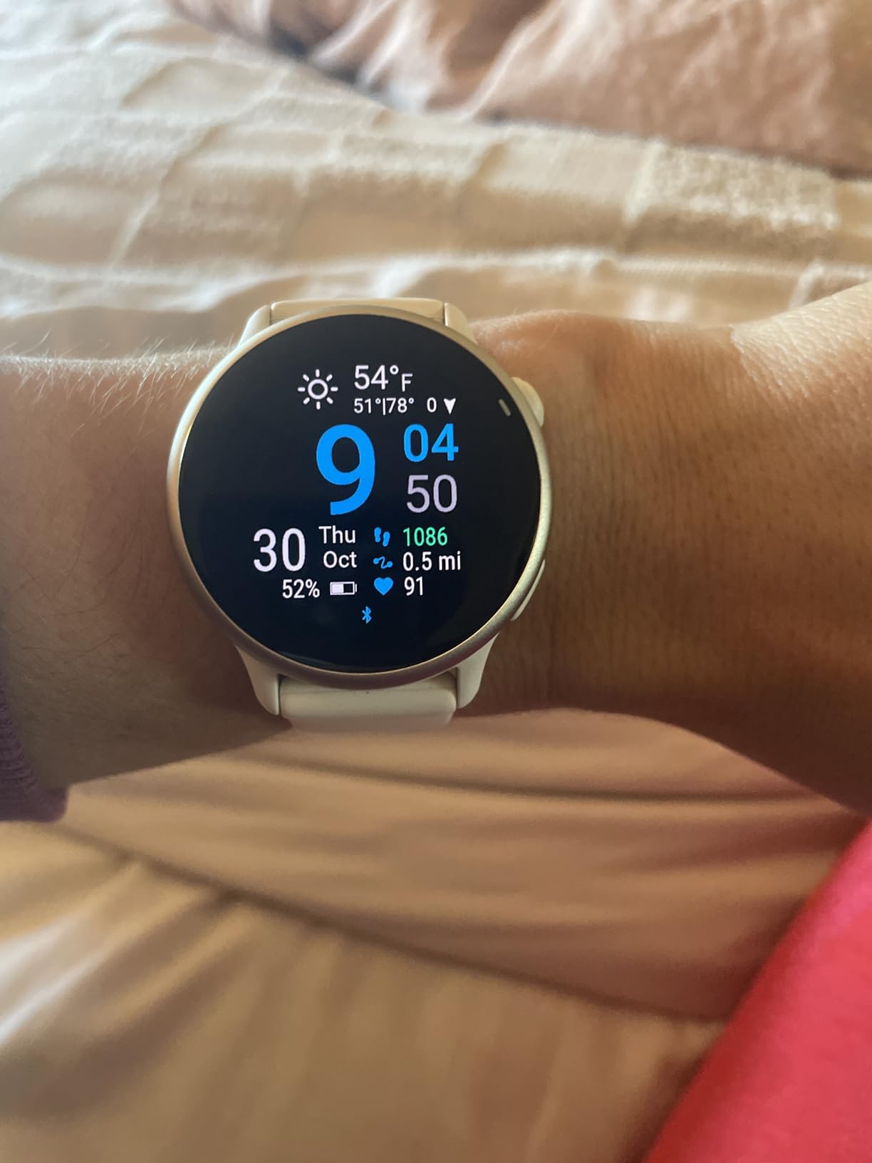 Garmin vívoactive® 6, Health and Fitness GPS Smartwatch, AMOLED Display, Up to 11 Days of Battery, Slate with Black Band - Customer Photo 2