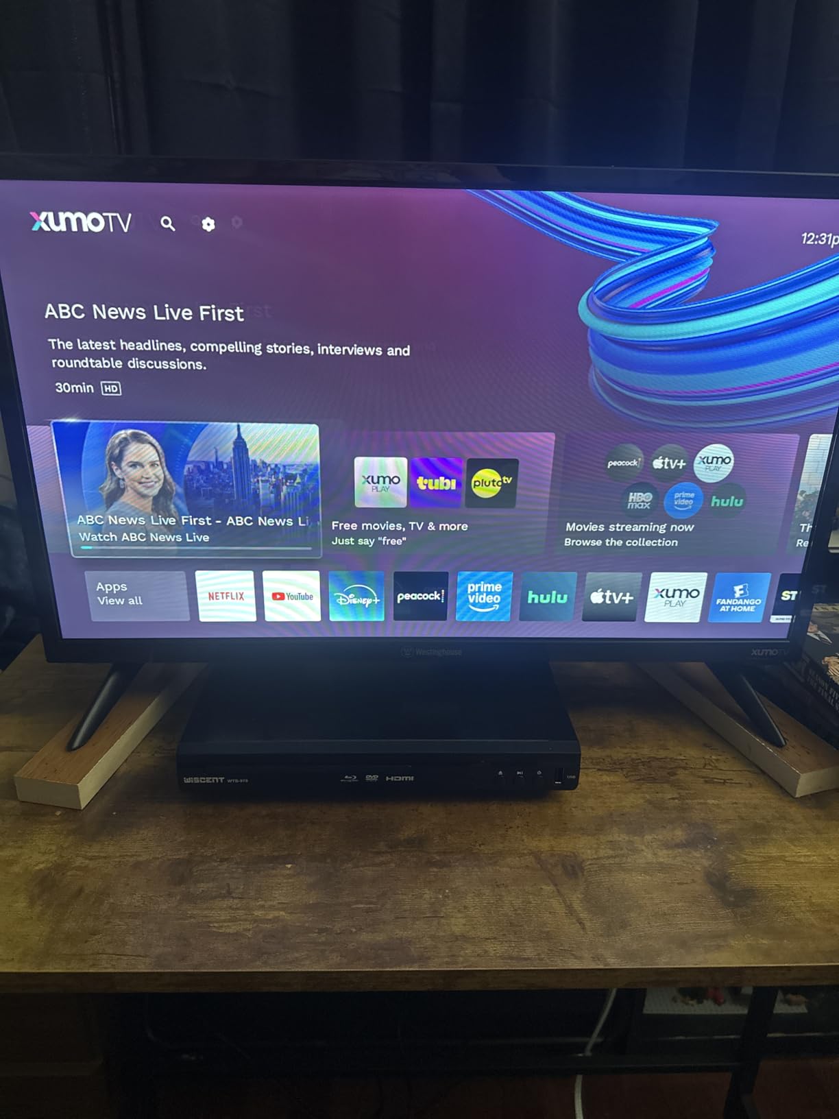 Westinghouse 32-inch Smart TV, HD Xumo TV with Voice Remote, Flat Screen Television w/Dolby Atmos, Bluetooth, Apple AirPlay, Wi-Fi & Mobile Connectivity - Customer Photo 2