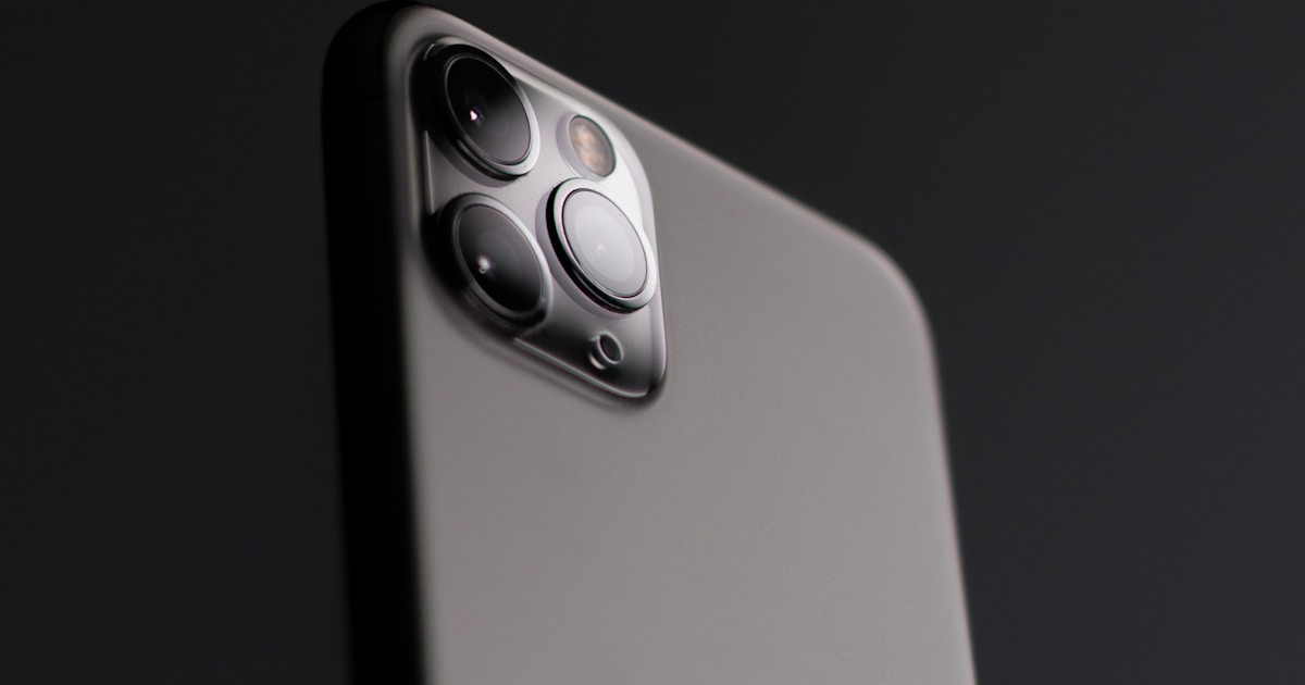 Gifts For Apple Users [cy]: 15 Best Accessories & Tech Gadgets - PropelRC