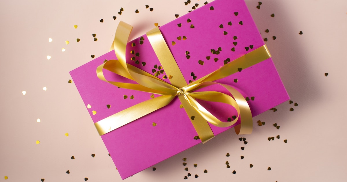 12 Perfect Gifts For Sagittarius: The Ultimate 2025 Guide - PropelRC