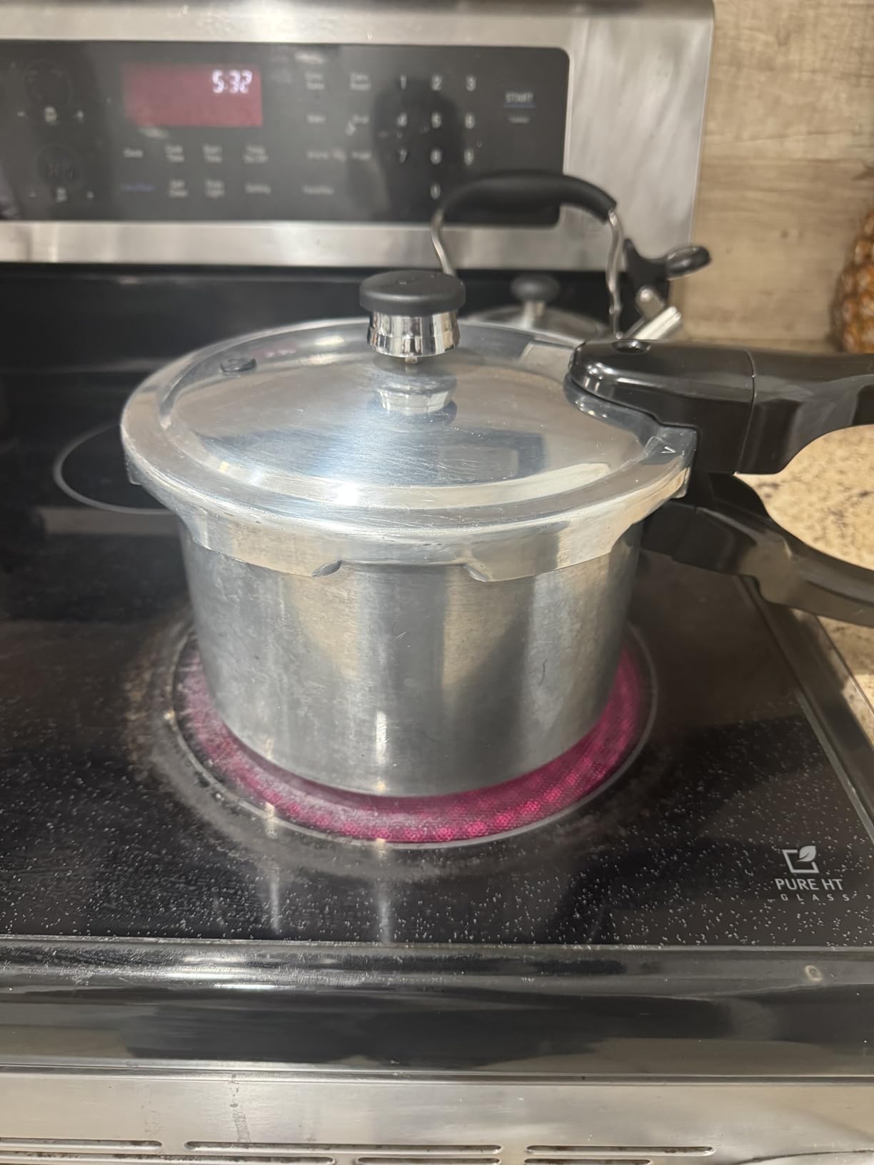 Presto 01241 4-Quart Aluminum Pressure Cooker Customer Review Presto 01241 4-Quart Aluminum Pressure Cooker - Customer Photo 2