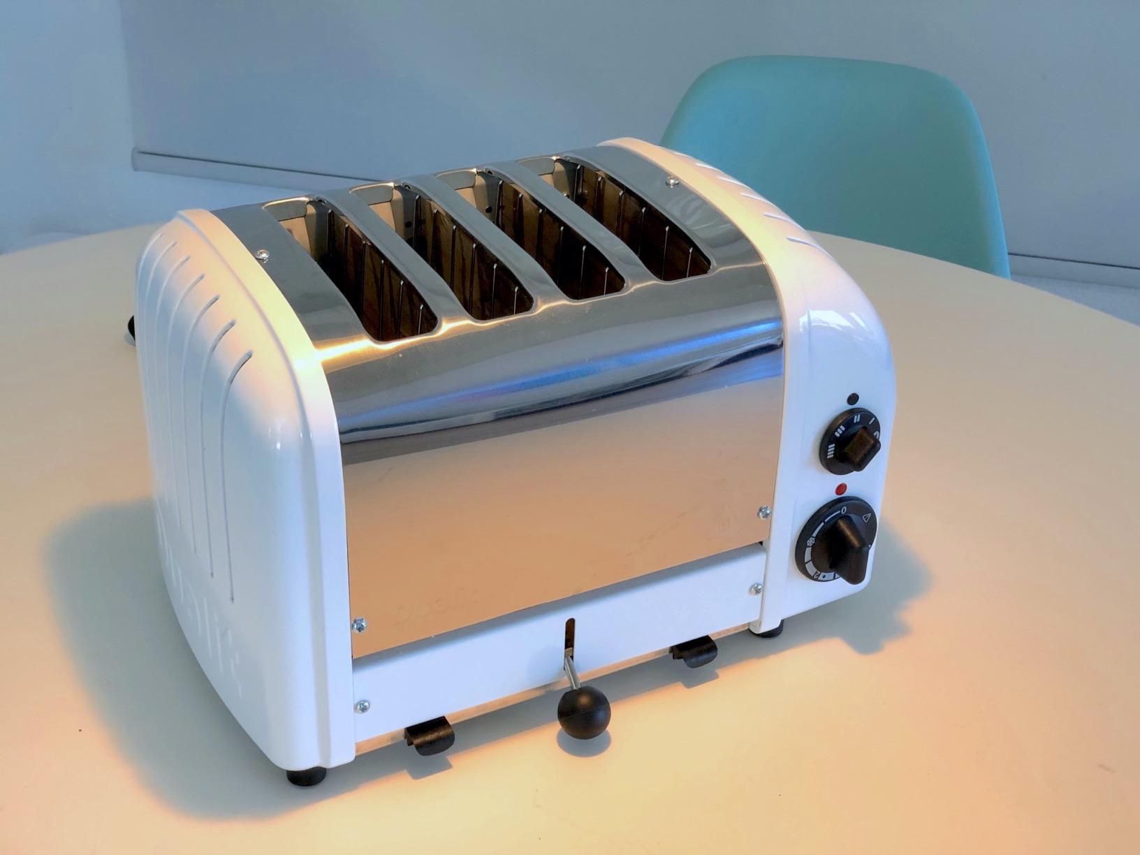 Dualit Classic 4 Slice NewGen Toaster - Stainless Steel - Hand Built in the UK - Replaceable ProHeat elements - Defrost Bread - Mechanical Timer - Polished Classic Toaster Customer Review Dualit Classic 4 Slice NewGen Toaster - Stainless Steel - Hand Built in the UK - Replaceable ProHeat elements - Defrost Bread - Mechanical Timer - Polished Classic Toaster - Customer Photo 2