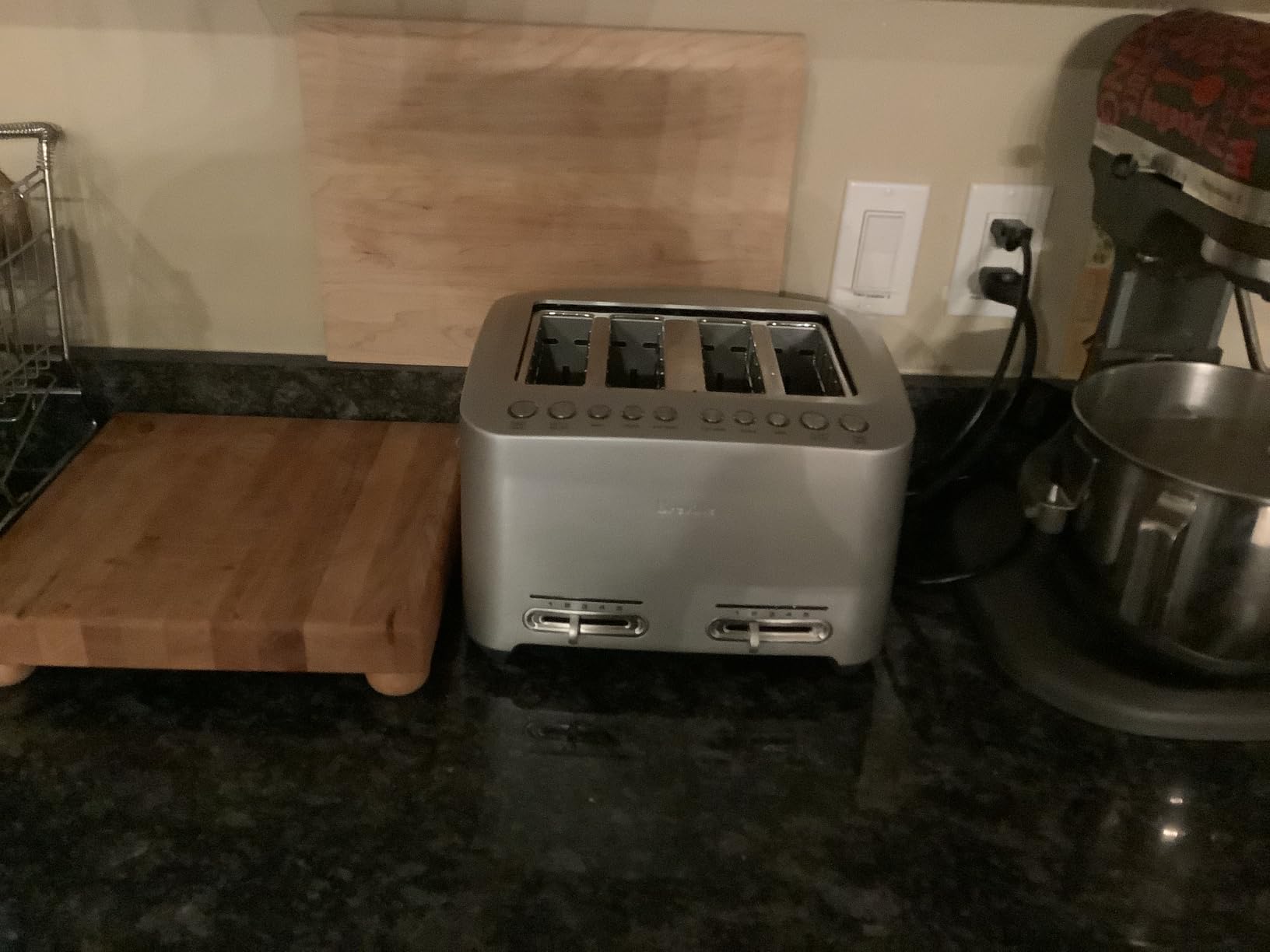 Breville BTA840XL Die-Cast Smart Toaster, 4 Slice, Brushed Stainless Steel Customer Review Breville BTA840XL Die-Cast Smart Toaster, 4 Slice, Brushed Stainless Steel - Customer Photo 1