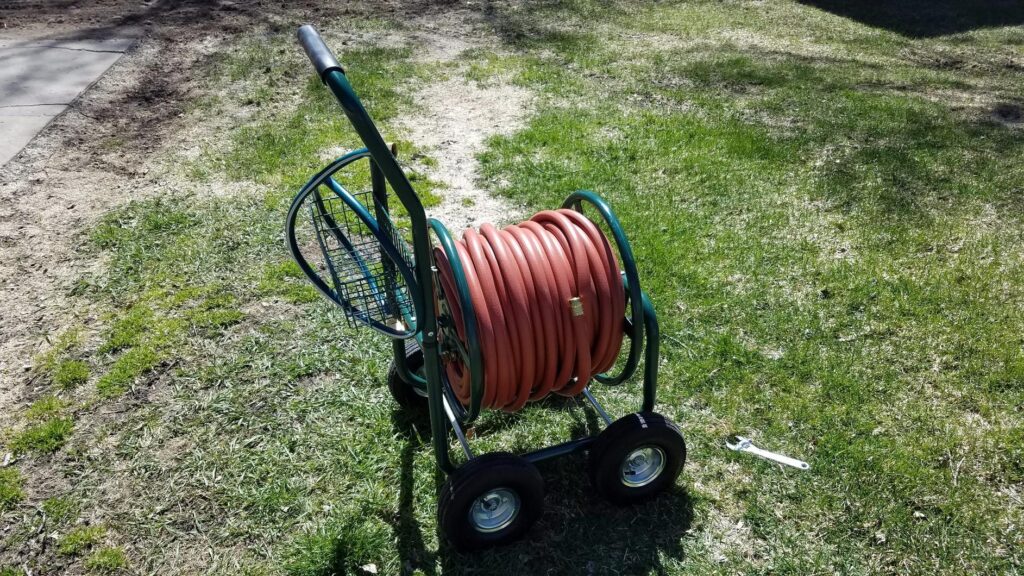 Liberty Garden Products 4 Wheel Hose Reel Cart, Holds up to 350 Feet of 5 to 8 Inch Hose with Basket, Ideal for Backyard, Garden, or Home (Green) Customer Review Best Hose Reel Carts with Storage