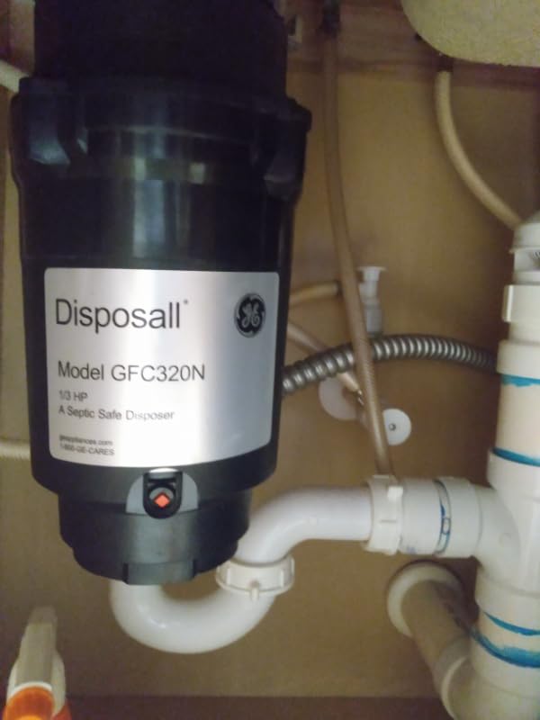 GE Disposall Continuous Feed 1/3 Horsepower Motor Garbage Disposer, Good for Grinding: Cooked Pasta & Fruit Peels, Easy Install Kit & Power Cord Included, Recommended for 1-2 Person Homes, GFC325N - Customer Photo 1