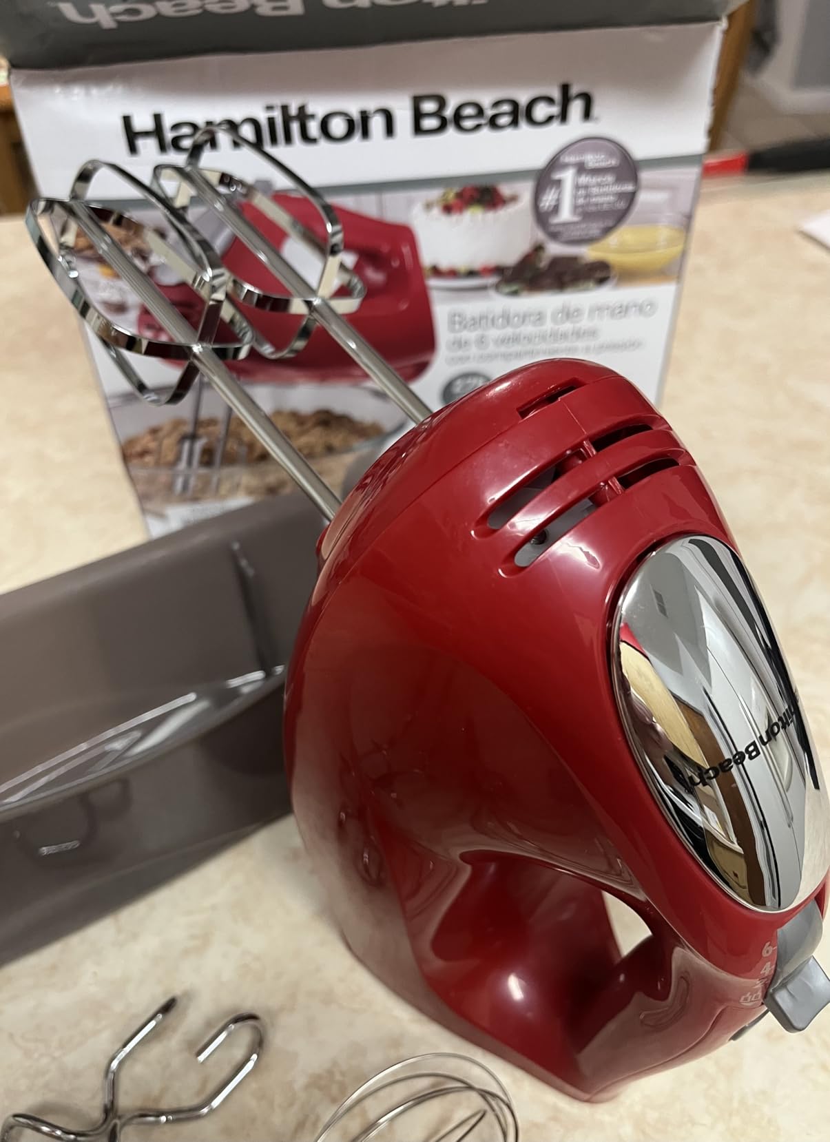 Hamilton Beach 6-Speed Electric Hand Mixer with Whisk, Traditional Beaters, Dough Hooks, Snap-On Storage Case, 275 Watts, Red - Customer Photo 1