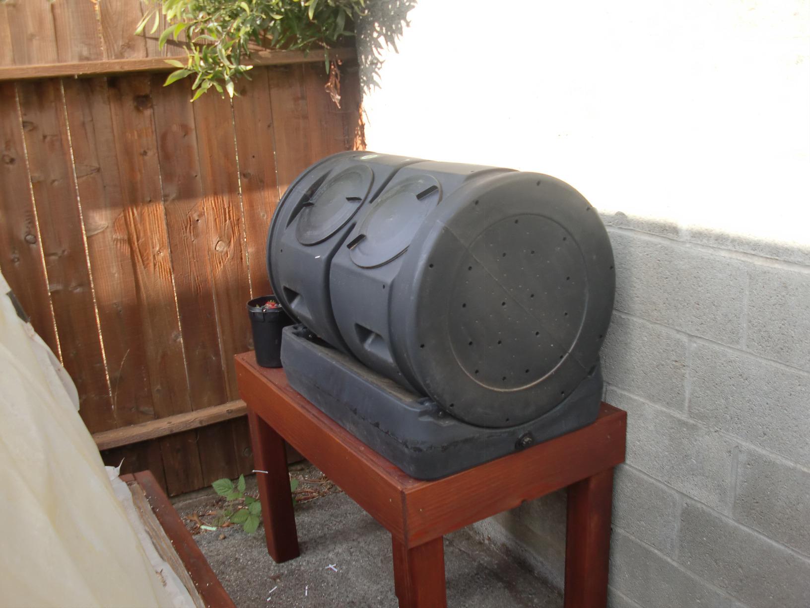 Good Ideas Compost Wizard Outdoor Garden Dual Tumbler Compost Container, Black - Customer Photo 1