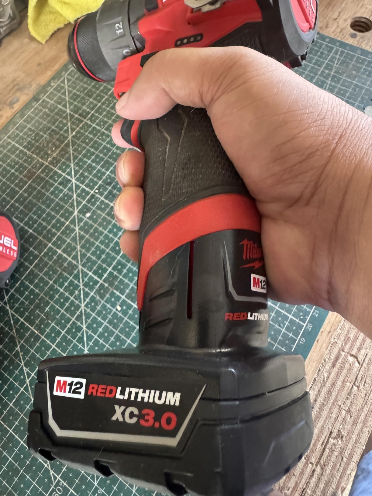 Milwaukee 48-11-2412 Twin Pack of 3.0 Amp Hour Extended Capacity 12V Lithium Ion Batteries Customer Review Milwaukee 48-11-2412 Twin Pack of 3.0 Amp Hour Extended Capacity 12V Lithium Ion Batteries - Customer Photo 1