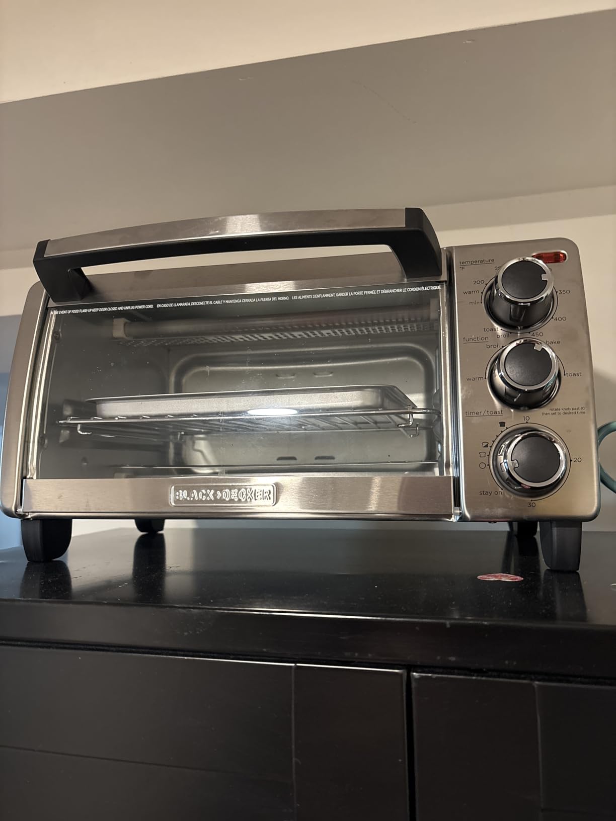 BLACK+DECKER TO1313SBD Toaster Oven, 15.47 Inch, Silver customer photo 1