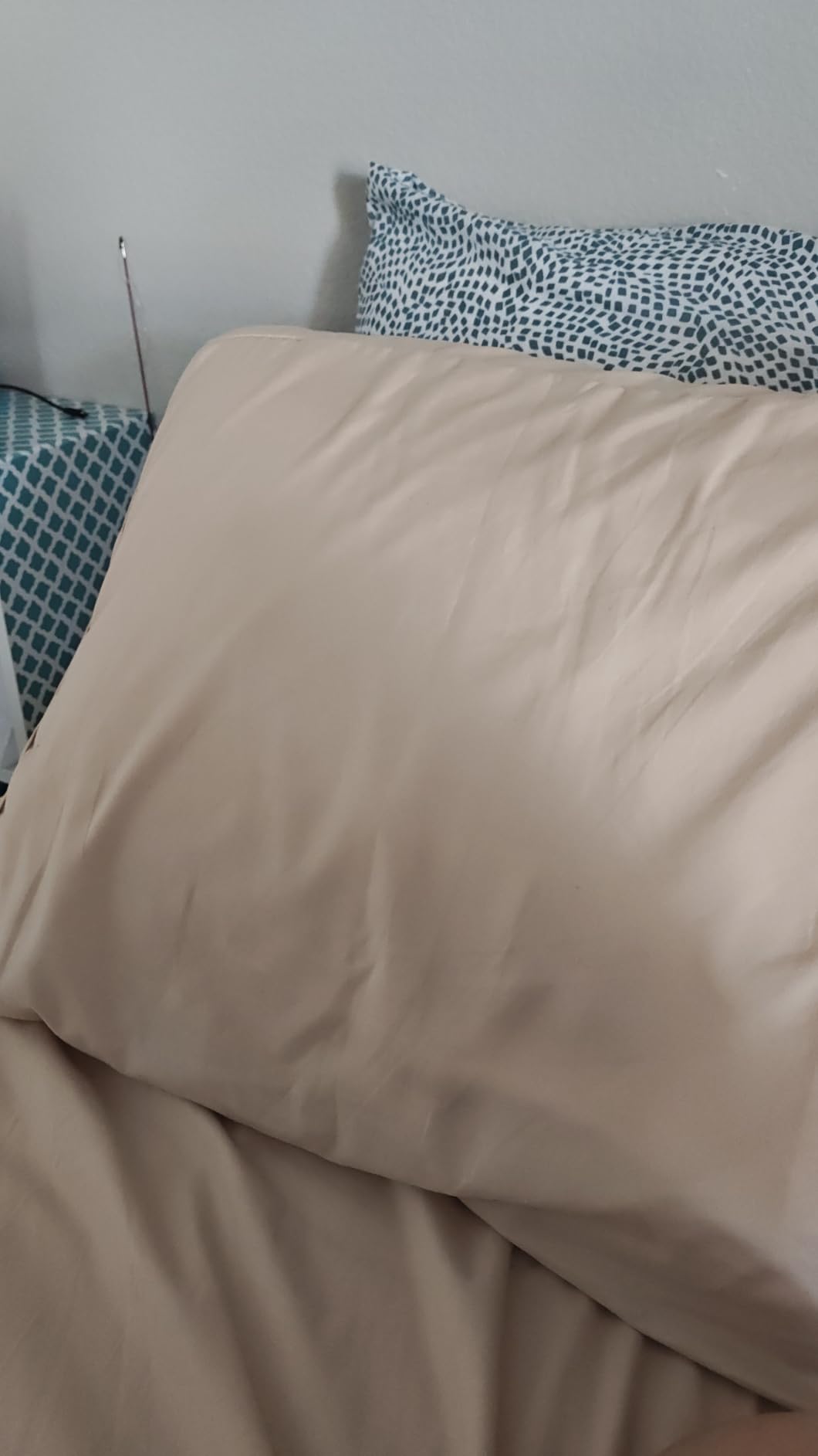Utopia Bedding King Sheet Set 4 Piece Bed Sheets for King Size Bed, Hotel Luxury, Extra Soft, Cooling Bed Sheets - Wrinkle, and Fade Resistant (White) customer photo 2