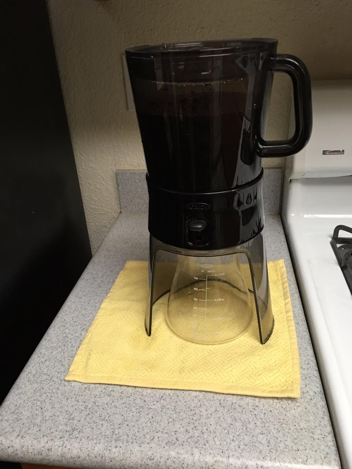 OXO Good Grips Cold Brew Coffee Maker, 32 oz, Iced Coffee Maker with Carafe customer photo 1