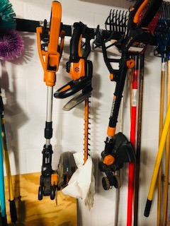 Worx String Trimmer Cordless & Edger 20V 10 Worx String Trimmer Cordless & Edger 20V 10