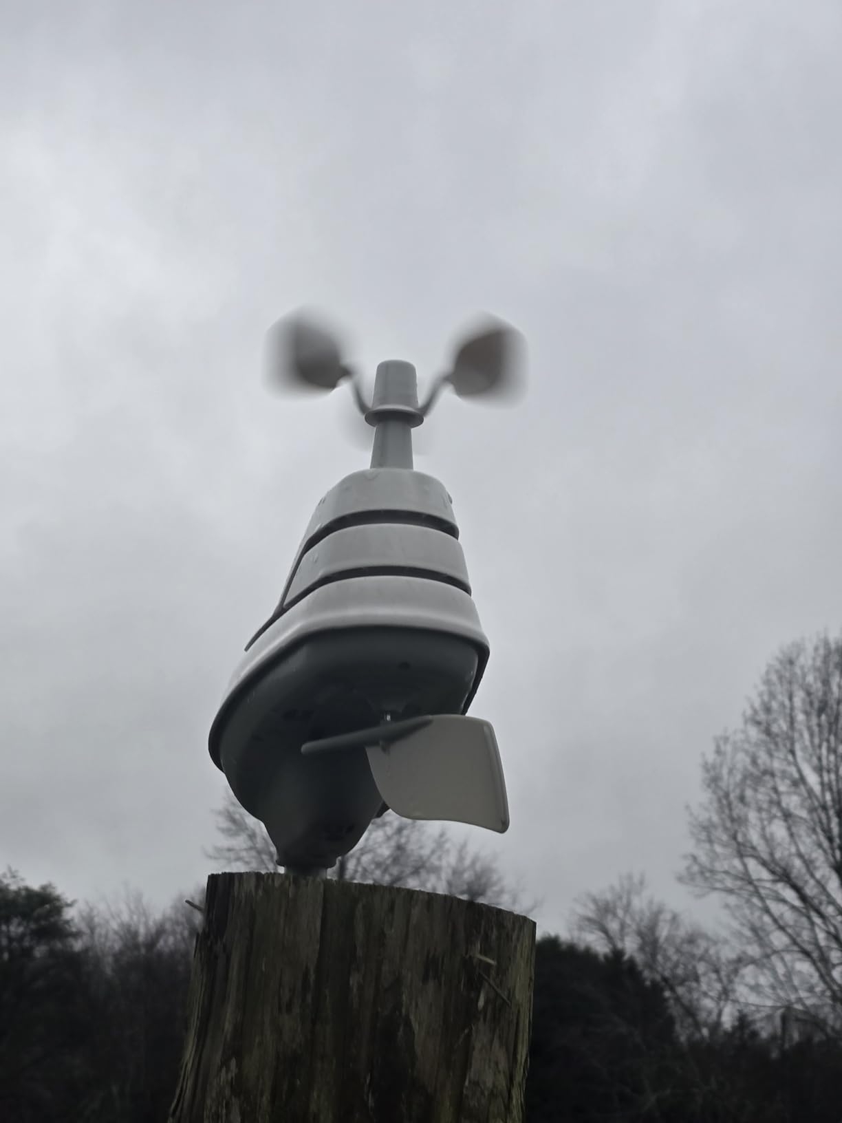 AcuRite Iris (5-in-1) Indoor/Outdoor Wireless Weather Station for Indoor and Outdoor Temperature and Humidity, Wind Speed and Direction, and Rainfall with Digital Display (01512M) customer photo 2