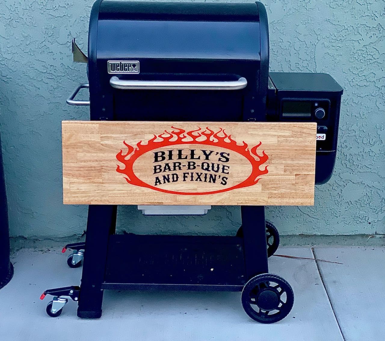Weber Searwood 600 Wood Pellet Smoker Grill with Wi-Fi and Bluetooth Connectivity, Black Customer Review Weber Searwood 600 Wood Pellet Smoker Grill with Wi-Fi and Bluetooth Connectivity, Black - Customer Photo 1