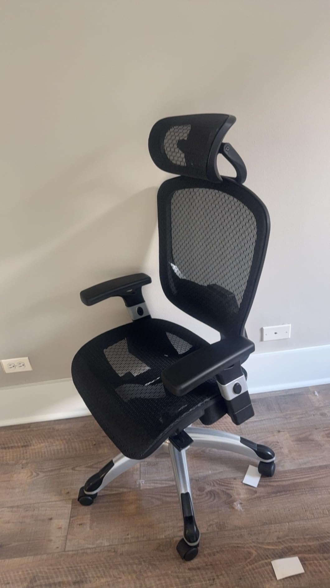 Staples Hyken Ergonomic Swivel Task Chair, Adjustable Office Chair with Breathable Mesh and Lumbar Support, Perfect for Home and Office, Black Customer Review Staples Hyken Ergonomic Swivel Task Chair, Adjustable Office Chair with Breathable Mesh and Lumbar Support, Perfect for Home and Office, Black - Customer Photo 3