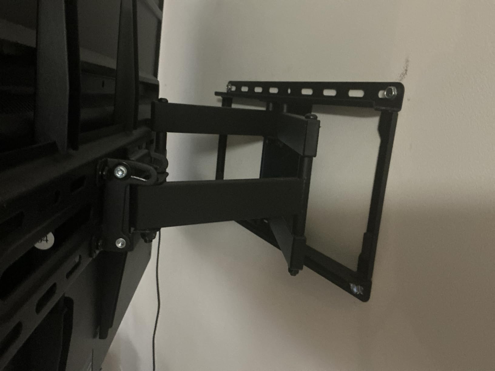 Mounting Dream TV Wall Mount for 32-65 Inch Television, Mount with Swivel and Tilt, Full Motion Bracket with Articulating Dual Arms, Fits 16inch Studs, Max VESA 400X400 mm, 99lbs, MD2380 customer photo 2