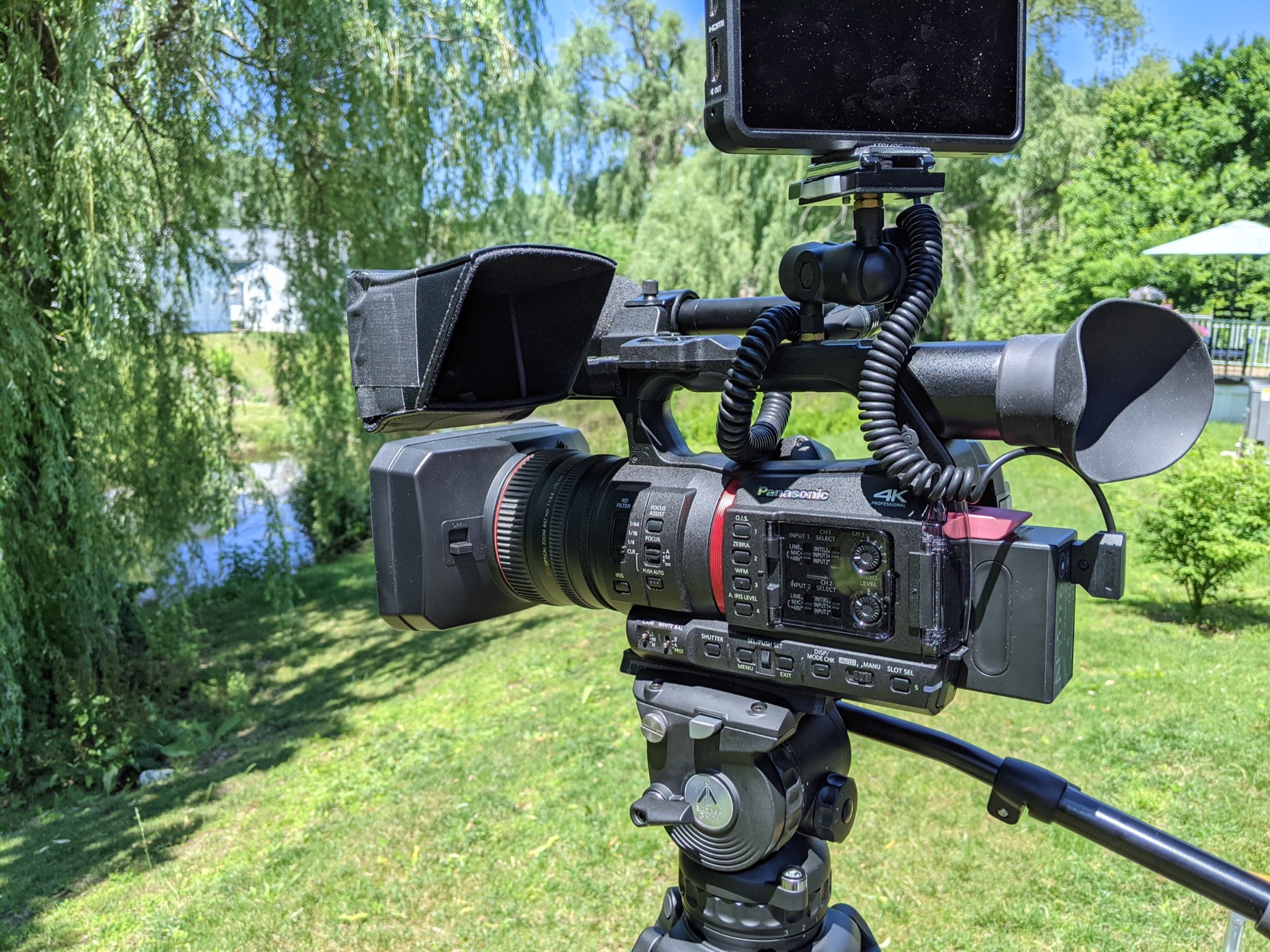 Ikan 2 Stage Carbon Fiber Video Tripod w/ GH06 Fluid Pan/Tilt Head, Maximum Height: 73″, 75mm Bowl, Variable Tilt/Drag, 13.2 lb Capacity, Includes Padded Shoulder Bag (EG06C2) - Black - Customer Photo 1