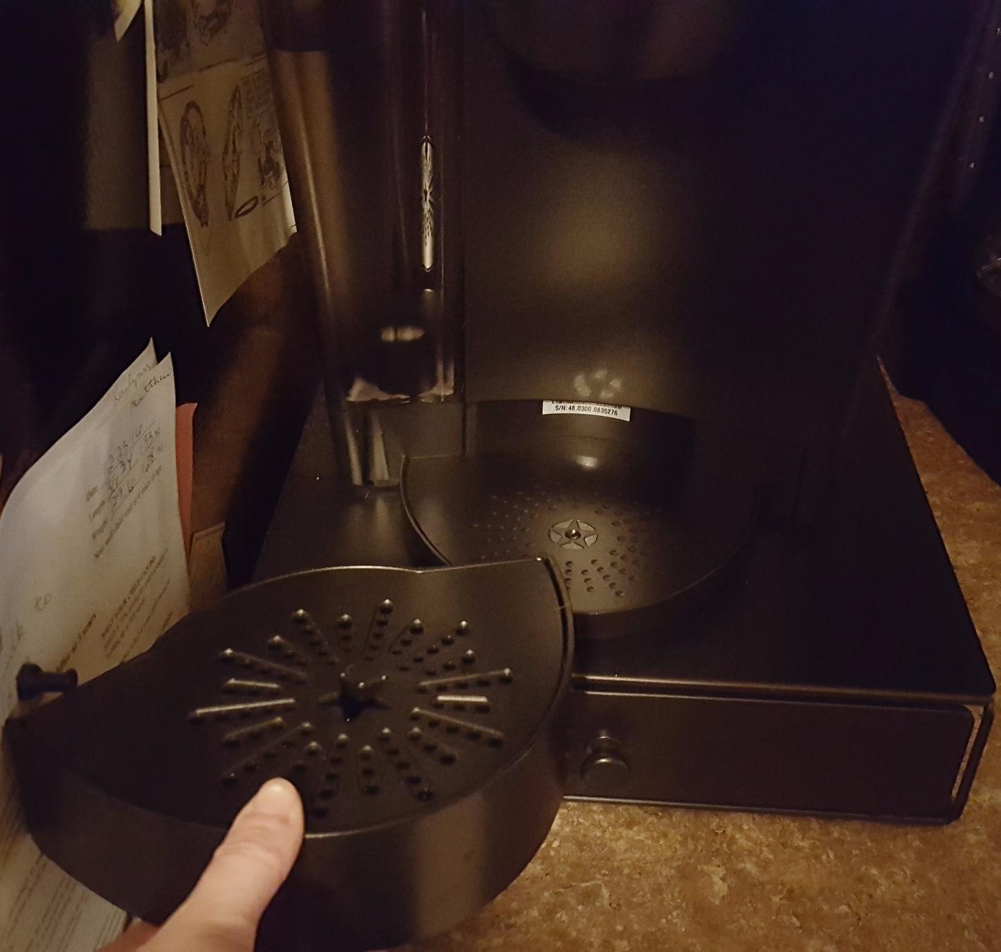 Keurig K-Classic Single Serve K-Cup Pod Coffee Maker, with 3 Brew Sizes, 48oz Removable Reservoir, Black Customer Review Keurig K-Classic Single Serve K-Cup Pod Coffee Maker, with 3 Brew Sizes, 48oz Removable Reservoir, Black - Customer Photo 2