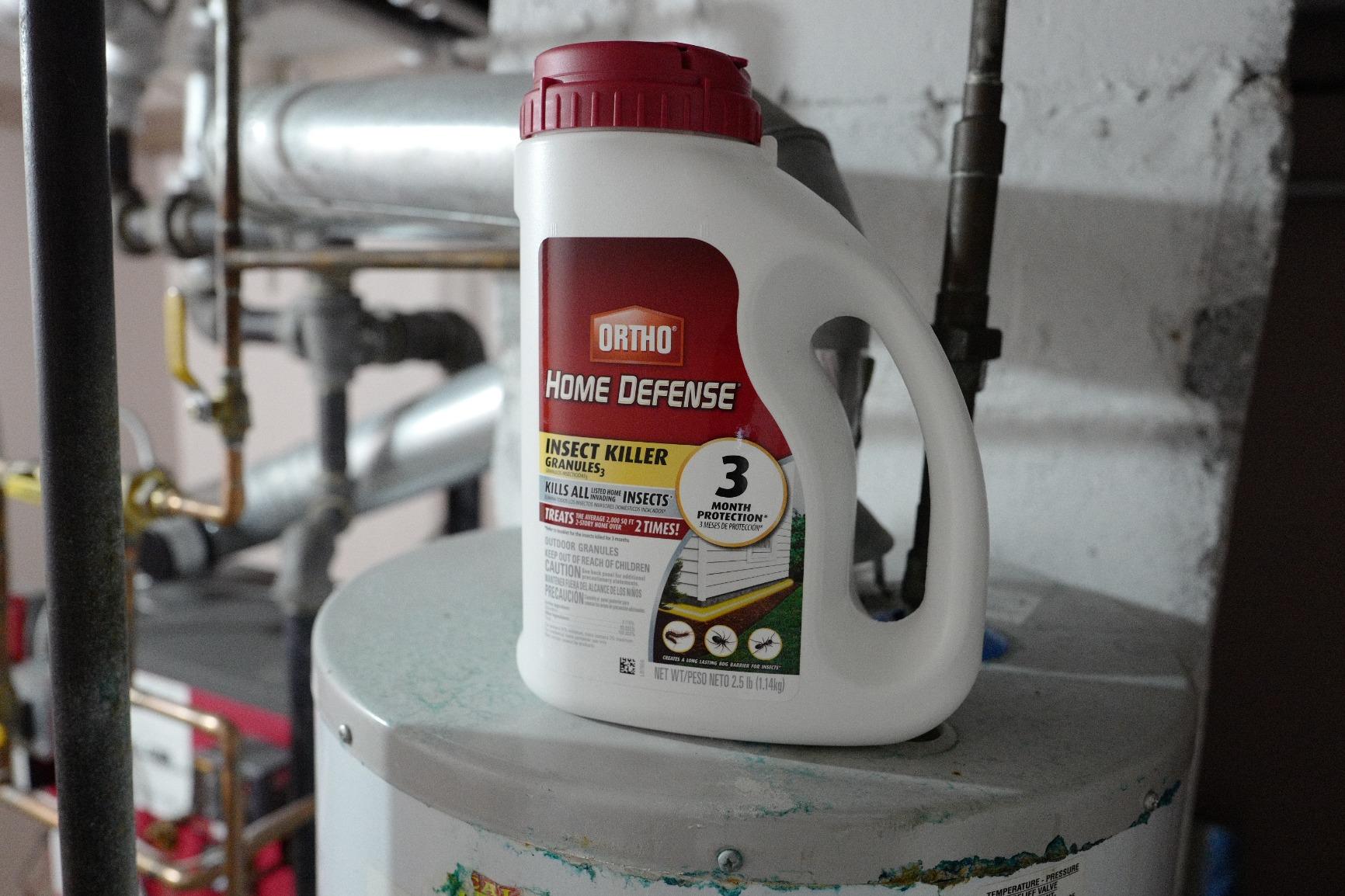 Ortho Home Defense Insect Killer for Lawn & Landscape Ready-To-Spray - Hose-End Applicator, Kill Ants, Ticks, Mosquitoes, Fleas & Spiders, 32 fl. oz. customer photo 1
