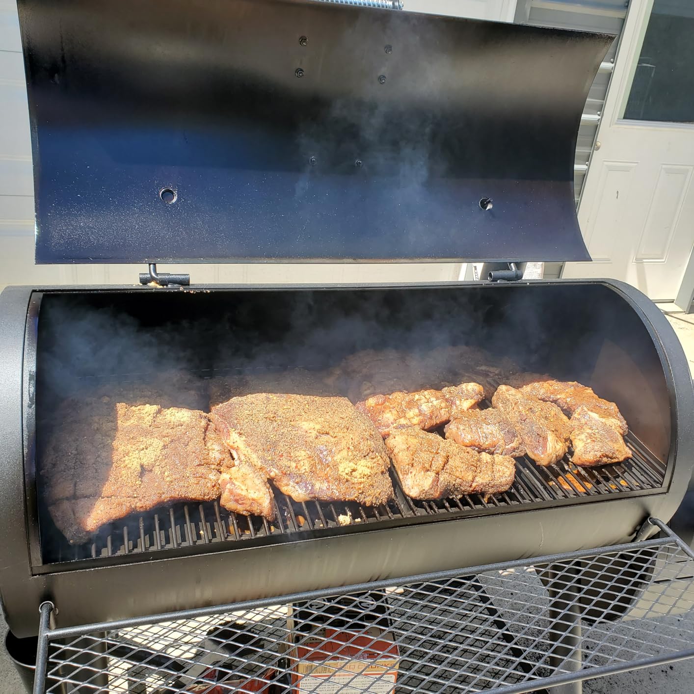 Oklahoma Joe's Longhorn Reverse Flow Offset Smoker - 17202053 - Customer Photo 1